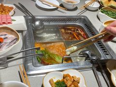 -海底捞火锅(关山保利店)