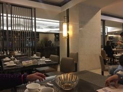 大堂-顺德新世界酒店·华美轩餐厅