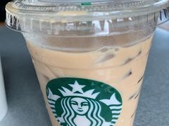 -星巴克(南宁民歌湖店)