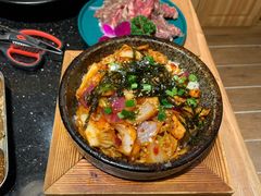-韩烧牛中牛·甄选黑牛烤肉(黑金店)