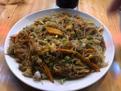 -盛燕泥丁粥