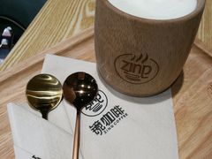-ZING COFFEE 镜咖啡