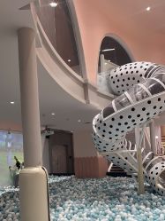 -奈尔宝家庭中心·亲子餐厅(鄞州万达店)