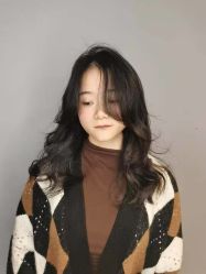-PE SALON
