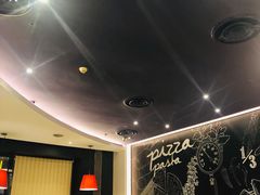 -必胜客(松雷店)