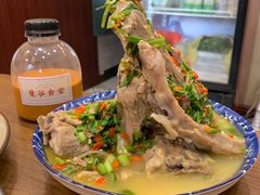 夜市网红火山排骨-曼谷食堂·泰国家庭料理(丹桂路店)