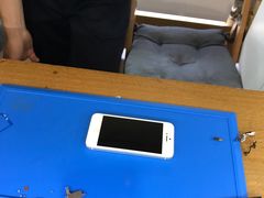 -爱畅享华为苹果手机维修服务(虹口龙之梦店)