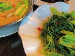 -东馆和天下特色餐饮(工农店)
