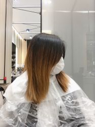 -HAIR CORNER