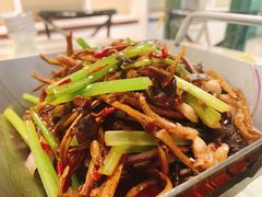 铁板鱿鱼茶树菇-四小姐的店(王府井店)