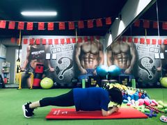 -征成健身连锁私教工作室(九公里店)
