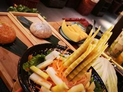 -湊湊火锅·茶憩(恒隆广场店)