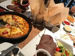 -必胜客(大悦城店)