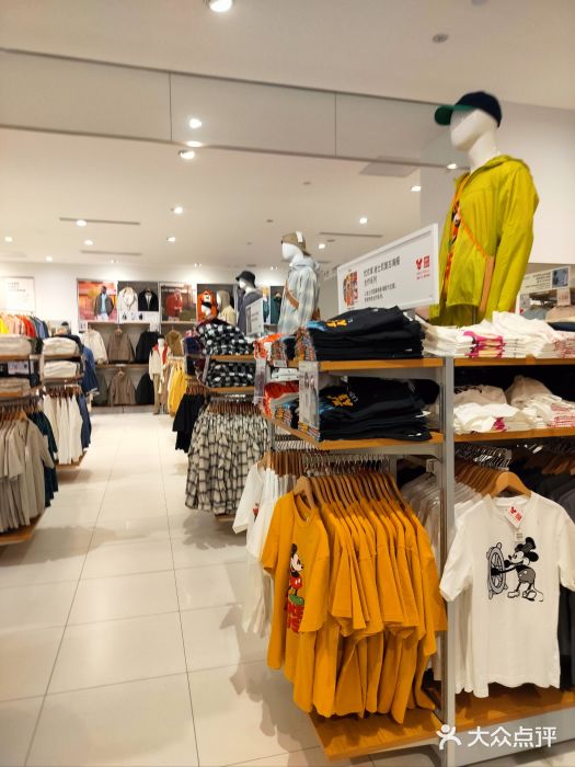 优衣库(长春欧亚卖场店)图片