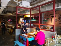 大堂-叁口煮市井老火锅(南门旗舰店)