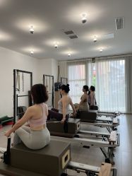 -无界瑜伽普拉提
