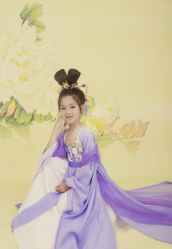 -爱儿宝孕妇儿童亲子摄影(月亮河店)