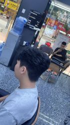 -藤野造型专业烫染接发