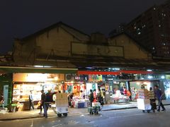 -油麻地果栏