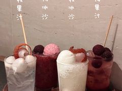 -三出山火锅(南京万象天地店)