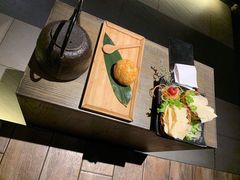 -湊湊火锅·茶憩(杭州湖滨银泰in77店)