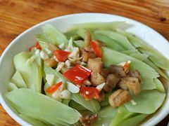 -玲燕蒸菜馆(江东路店)