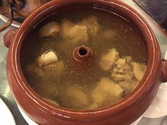-蔼若春.传承三十年云南菜(金碧公园店)