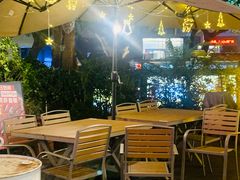 -荒野生存城市露营小酒馆(广东国际大厦店)