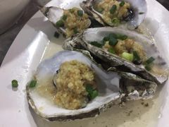 -四川小胡子海鲜(丁村万人海鲜广场店)