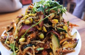 Pollock and Bean Sprout Salad
