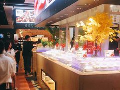 自助取餐区-亚马逊环球美食百汇(新城吾悦广场店)