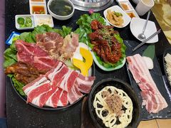 -木槿花韩式炭烤·熟成肉工坊(孙文东路店)