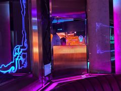 -温莎KTV(珠江路店)
