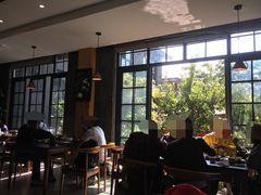 大堂-海韵人家.海景花园经典云南菜(双廊店)