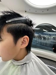 -AYO SALON
