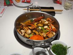 -七欣天香辣蟹火锅(闵行浦江欢乐颂店)