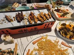 -嗨辣小聚·盘锦河蟹·海鲜烧烤龙虾(盘锦十年好店)