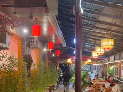 -三道苗苗鱼·美蛙黄辣丁(八里店)