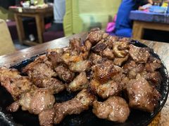 烤羊腿-柿子树炭烤羊腿(金台路店)