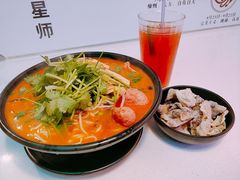 -肥汁米蘭香港米线(宁波路总店)