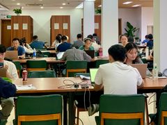 -上海市静安区图书馆(新闸路馆)