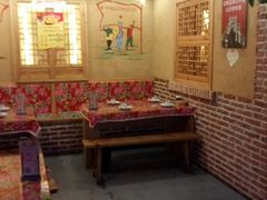 -闯关东东北农家菜(崂山石老人店)
