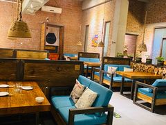 -苹果树下艺术餐厅(宋庄店)