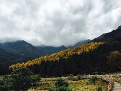 -硗碛藏寨·神木垒景区