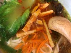 -百春原湖南牛肉粉(百联世纪店)