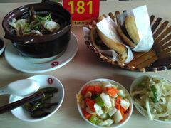 -闫家驴肉老店(华电一校店)