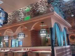 -清真·卡德尔大叔新疆主题餐厅(龙汇路店)
