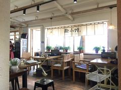 大堂-猫爷的腔调·黔小馆(交大医学住宅区店)