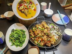 -桥边小楼·手工云南菜·古城观景小楼