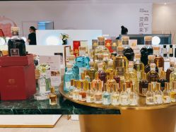-SCENT BOUTIQUE